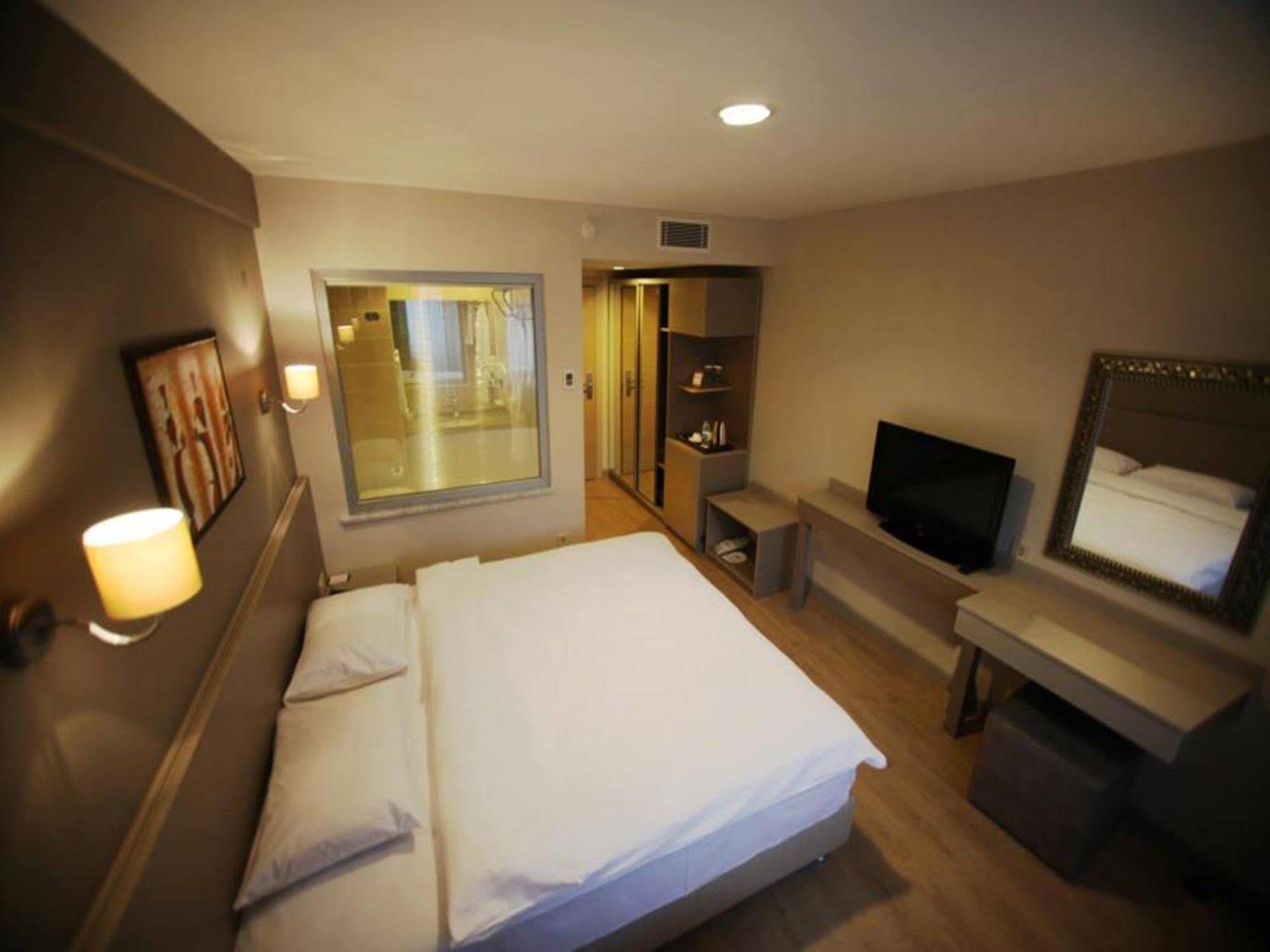 Zınos Hotel Sinop Buitenkant foto